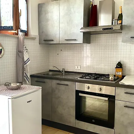 Apartment M354 - Marcelli, Bilocale Con Portico In Zona Tranquilla