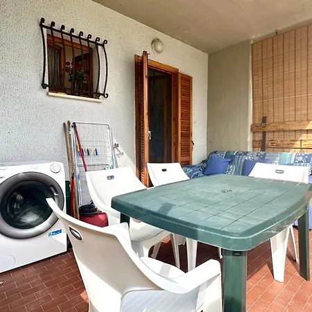 M354 - Marcelli, Bilocale Con Portico In Zona Tranquilla * Marcelli